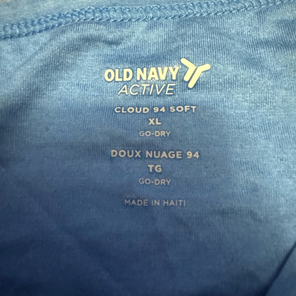 Old Navy Active Tank bundle - Picture 3 of 4